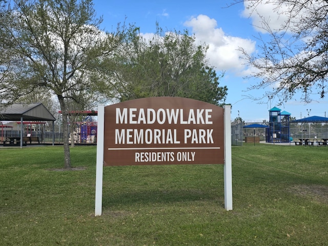 4731 Mohegan Ct, Baytown, TX 77521 - community / neighborhood sign with a lawn