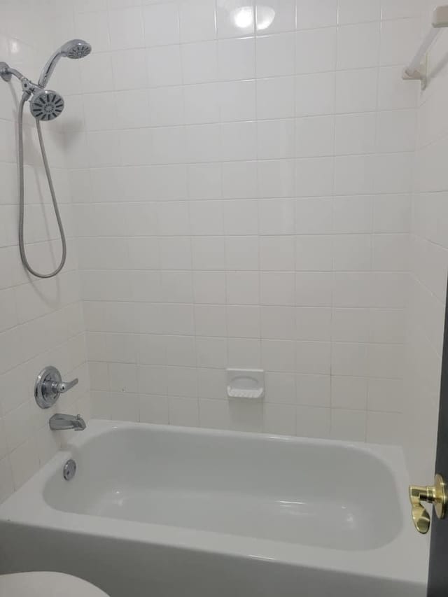 full bathroom featuring shower / tub combination