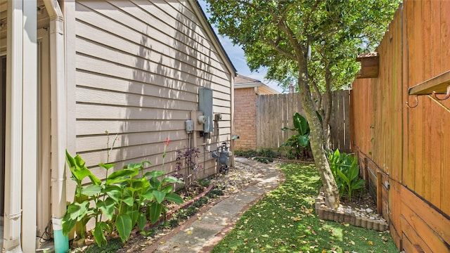 2026 Ashford Hollow Ln, Houston, TX 77077 - view of home's exterior with fence
