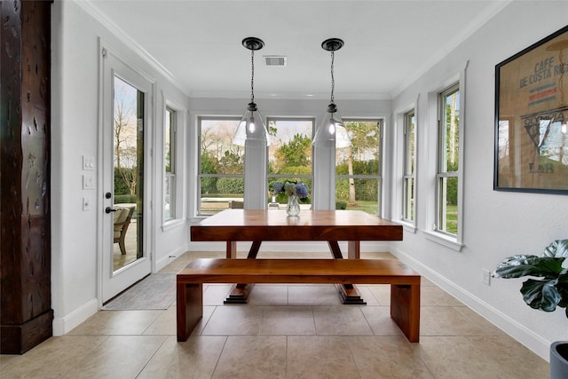 sunroom with visible vents