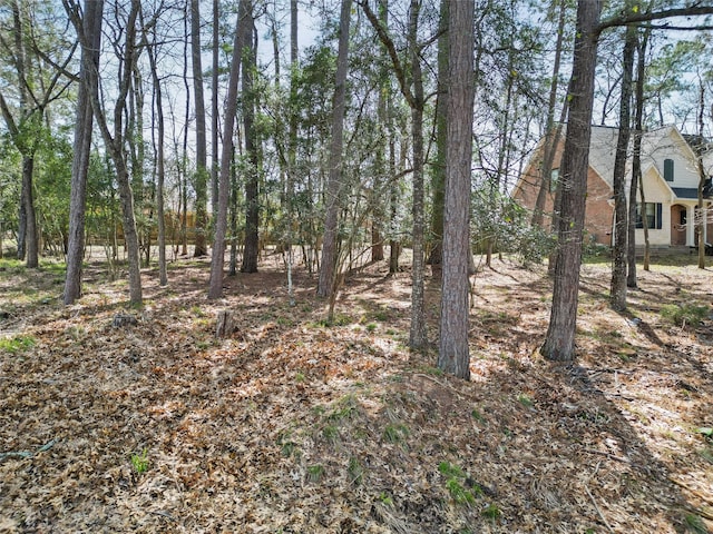 Listing photo 2 for 1805 Rollingwood Dr, Huntsville TX 77340