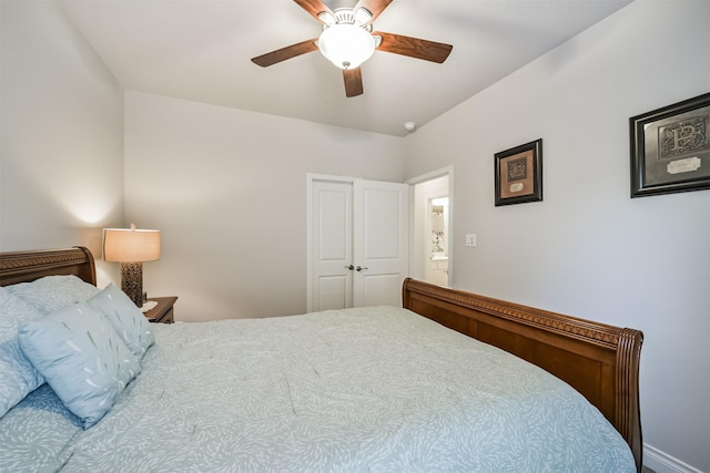 bedroom with a ceiling fan