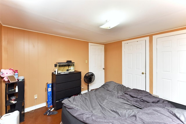 bedroom featuring baseboards