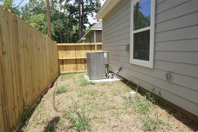 9980 Calendar St, Willis, TX 77318 - photo 21