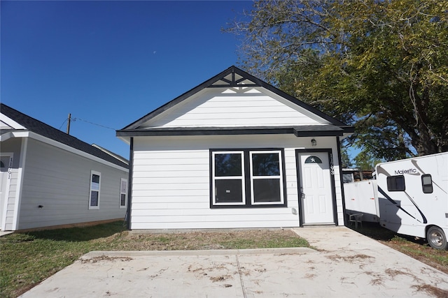 view of front of home