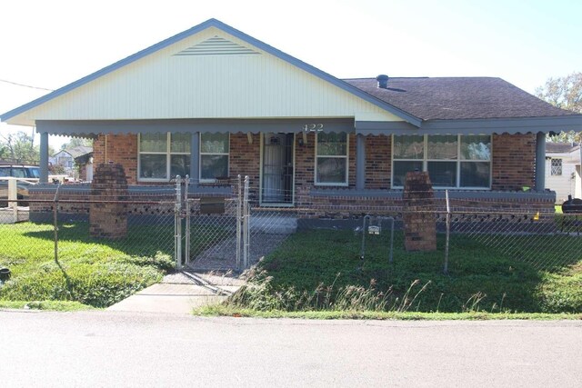 422 Tennessee St, Houston, TX 77029 - photo 1