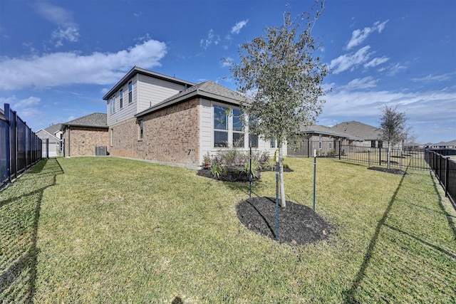 2512 Seneca Lake Dr, Texas City, TX 77568 - view of yard with central AC unit