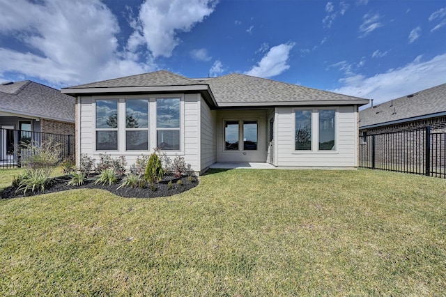 2512 Seneca Lake Dr, Texas City, TX 77568 - rear view of property with a shingled roof