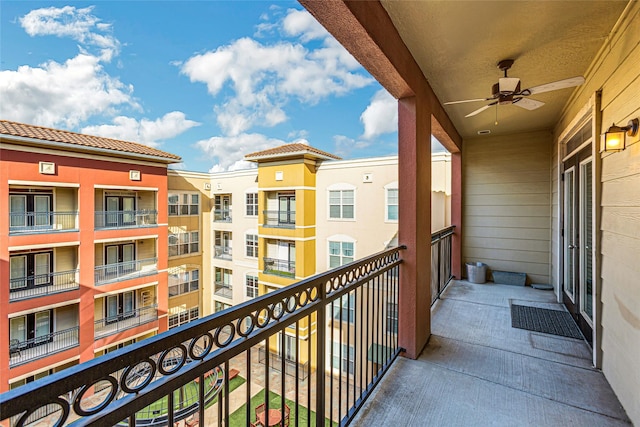 balcony with ceiling fan