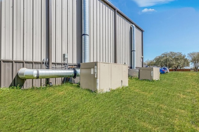 10711 Hidden Lake Ln, Richmond, TX 77406 - view of outdoor structure