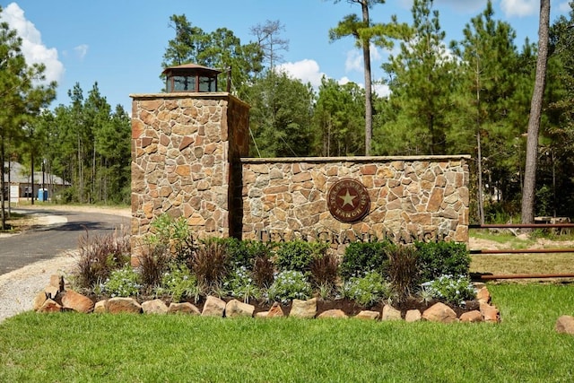 5-27-3 Feldspar Ln, Huntsville, TX 77340