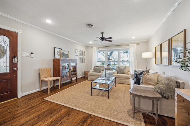 living room featuring wood finished floors, visible vents, recessed lighting, crown molding, and ceiling fan