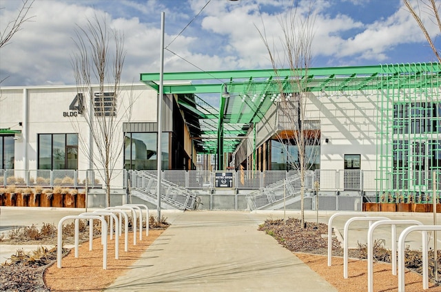 727 Dorothy St, Houston, TX 77007 - view of building exterior