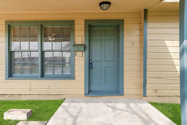 view of doorway to property