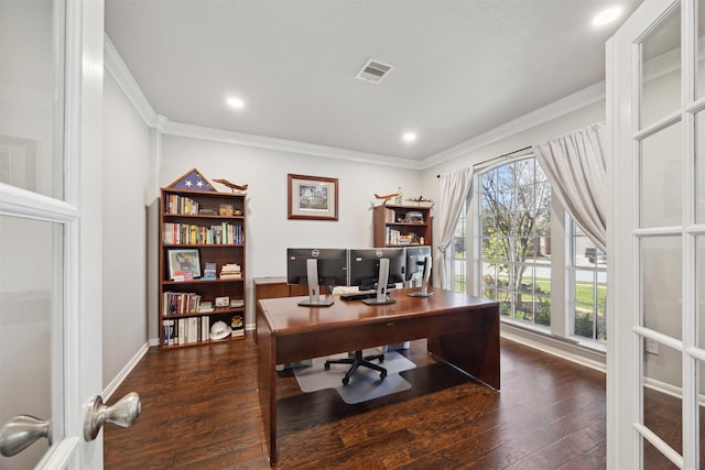 home office featuring visible vents, dark wood-style floors, and crown molding