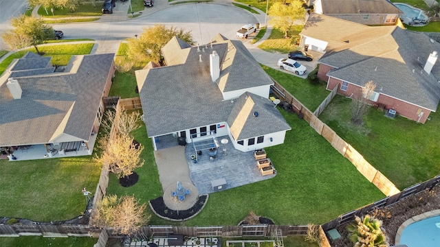 bird's eye view with a residential view