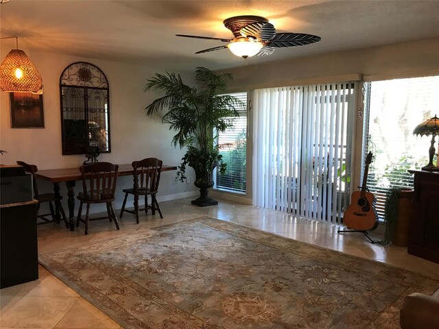 14777 Wunderlich Dr Unit 801, Houston, TX 77069 - tiled living room with ceiling fan