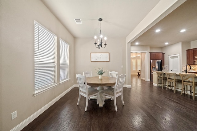 dining area with recessed lighting, visible vents, baseboards, and dark wood-type flooring