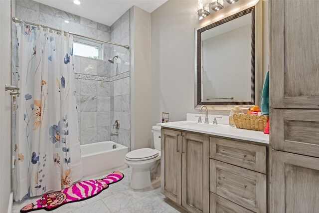 full bath featuring vanity, toilet, and shower / tub combo with curtain