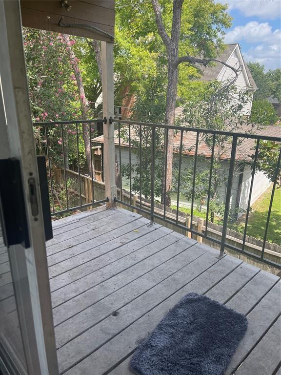 12400 Overbrook Ln Unit 45C, Houston, TX 77077 - view of wooden terrace