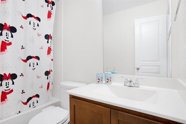 4918 Seaside Sparrow Ln, Baytown, TX 77521 - bathroom with vanity, toilet, and shower / tub combo with curtain
