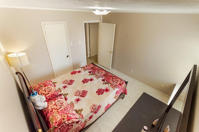 bedroom with a textured ceiling