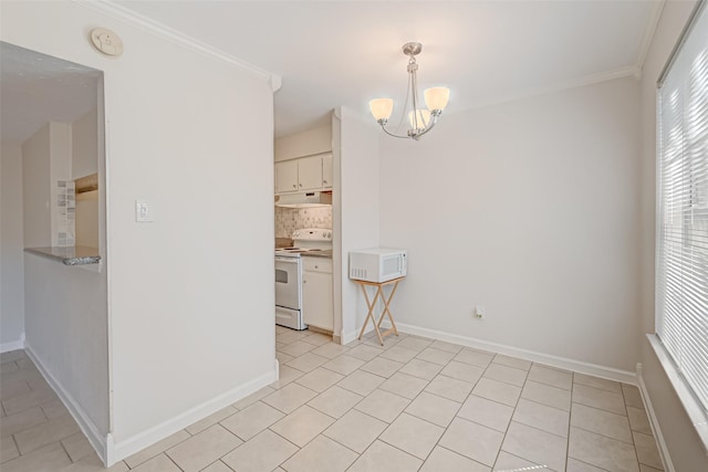 unfurnished dining area featuring a notable chandelier, light tile patterned flooring, baseboards, and ornamental molding