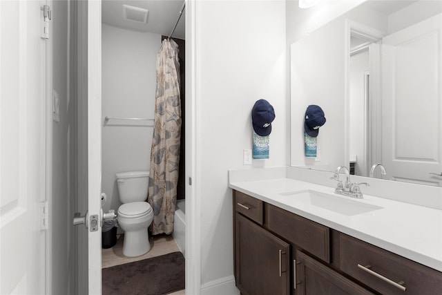 full bath featuring visible vents, shower / bathtub combination with curtain, toilet, and vanity