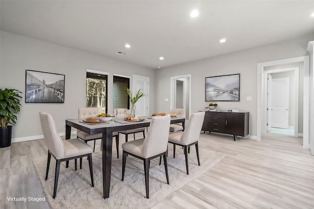 dining area featuring recessed lighting, visible vents, light wood finished floors, and baseboards