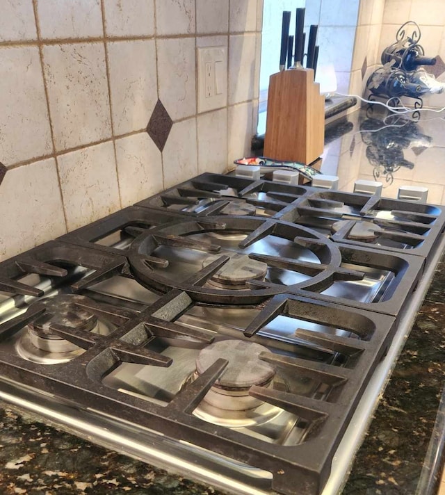 1107 Chesterwood Dr, Pearland, TX 77581 - kitchen view of stainless steel gas stovetop