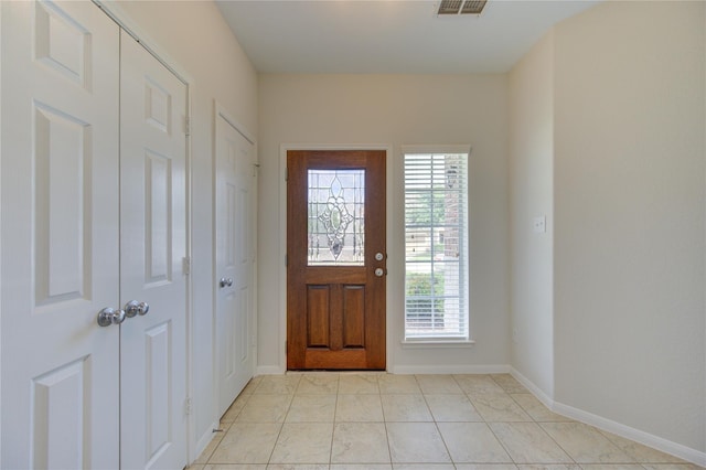 entrance foyer featuring visible vents and baseboards