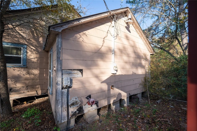 view of side of property