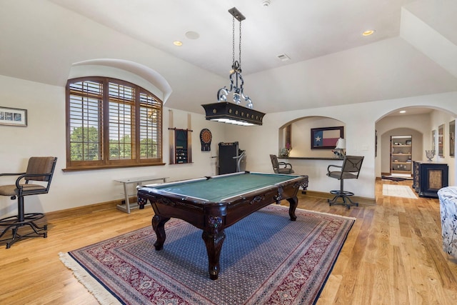 playroom with recessed lighting, baseboards, lofted ceiling, and wood finished floors