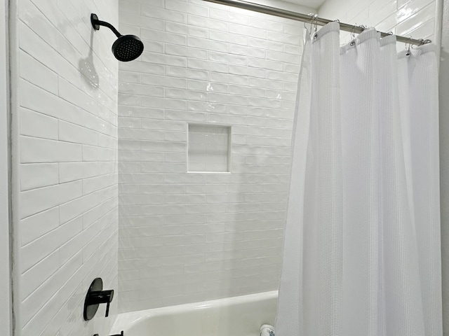 1040 Johnson Rd, Gilchrist, TX 77617 - full bathroom with shower / tub combo with curtain