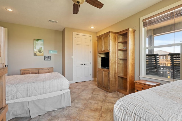 bedroom featuring visible vents, recessed lighting, baseboards, and a ceiling fan