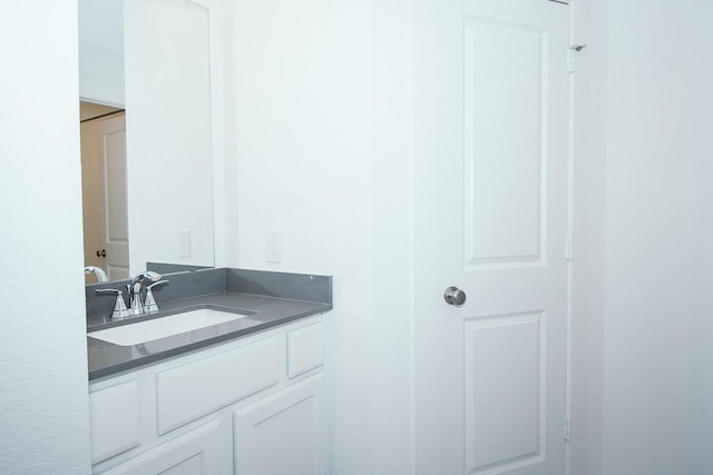 9647 Wright Dr, Manvel, TX 77578 - bathroom with vanity