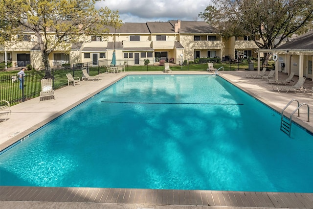 14515 Wunderlich Dr Unit 102, Houston, TX 77069 - community pool featuring a patio area and a residential view