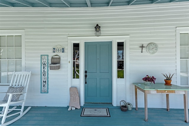 view of property entrance