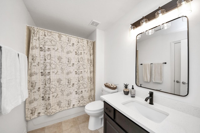 full bathroom featuring visible vents, shower / bath combo with shower curtain, toilet, tile patterned flooring, and vanity