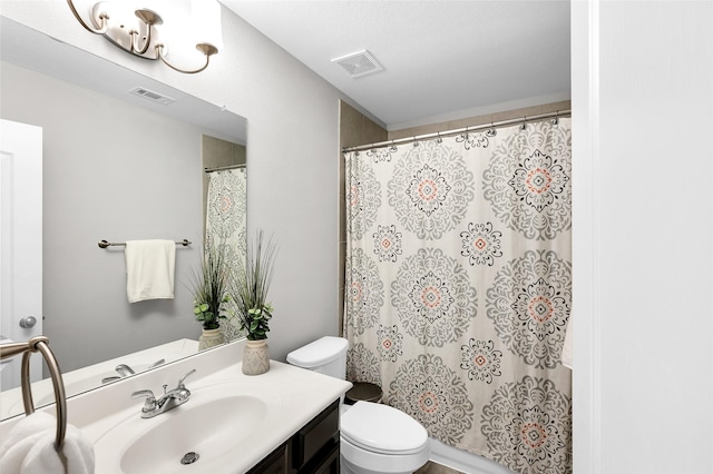 full bath featuring visible vents, toilet, vanity, and a shower with shower curtain