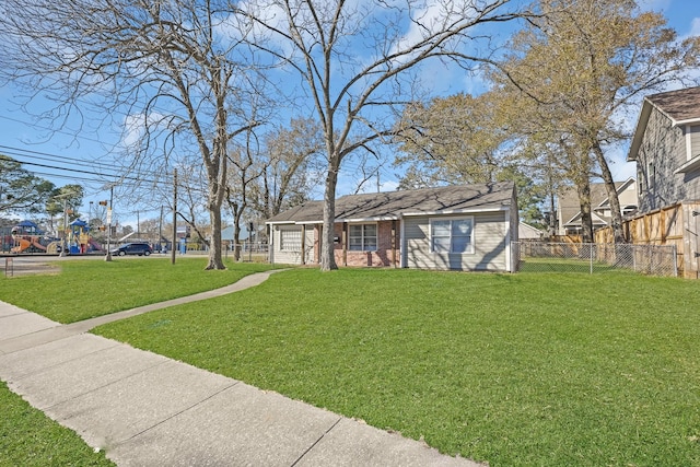 1738 Lamonte Ln, Houston, TX 77018 - view of front facade with brick siding