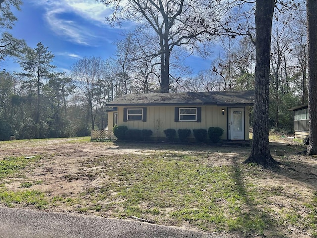 view of front of home