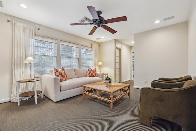 1802 Lexington St, Houston, TX 77098 - carpeted living area with ceiling fan and recessed lighting