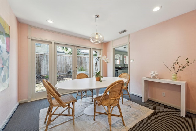 dining space featuring recessed lighting, visible vents, carpet flooring, and baseboards