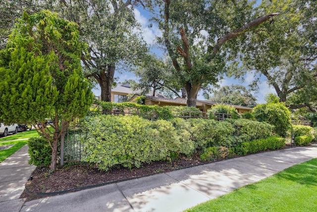 1802 Lexington St, Houston, TX 77098 - view of community