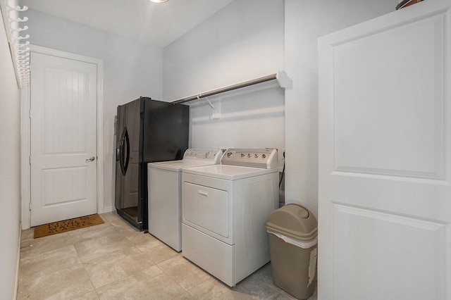 laundry room with laundry area and independent washer and dryer