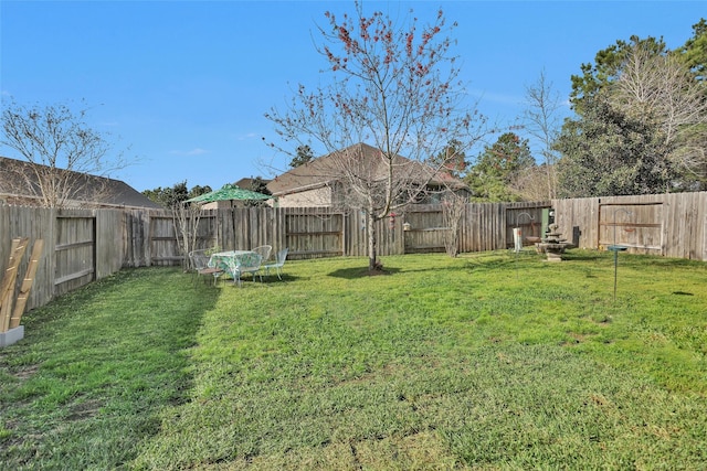 118 Emory Birch Dr, Montgomery, TX 77316 - view of yard with a fenced backyard
