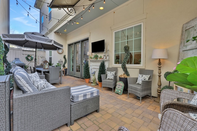 view of patio / terrace featuring an outdoor hangout area and outdoor dining area