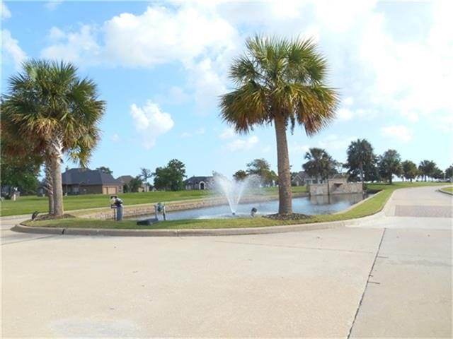 Listing photo 3 for 6302 Dow Reef Dr, Beach City TX 77523