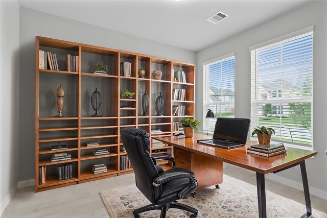 357 Spruce Oak Ln, Waller, TX 77484 - office space with baseboards